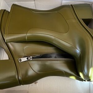 Olive Green Ankle Boots with Zipper